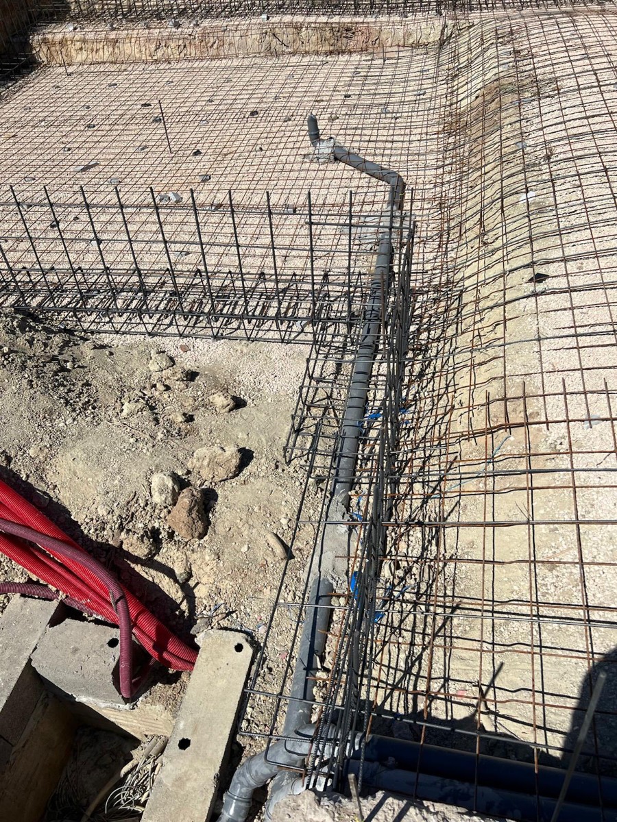 Armaduras de betão e infraestruturas em fundação